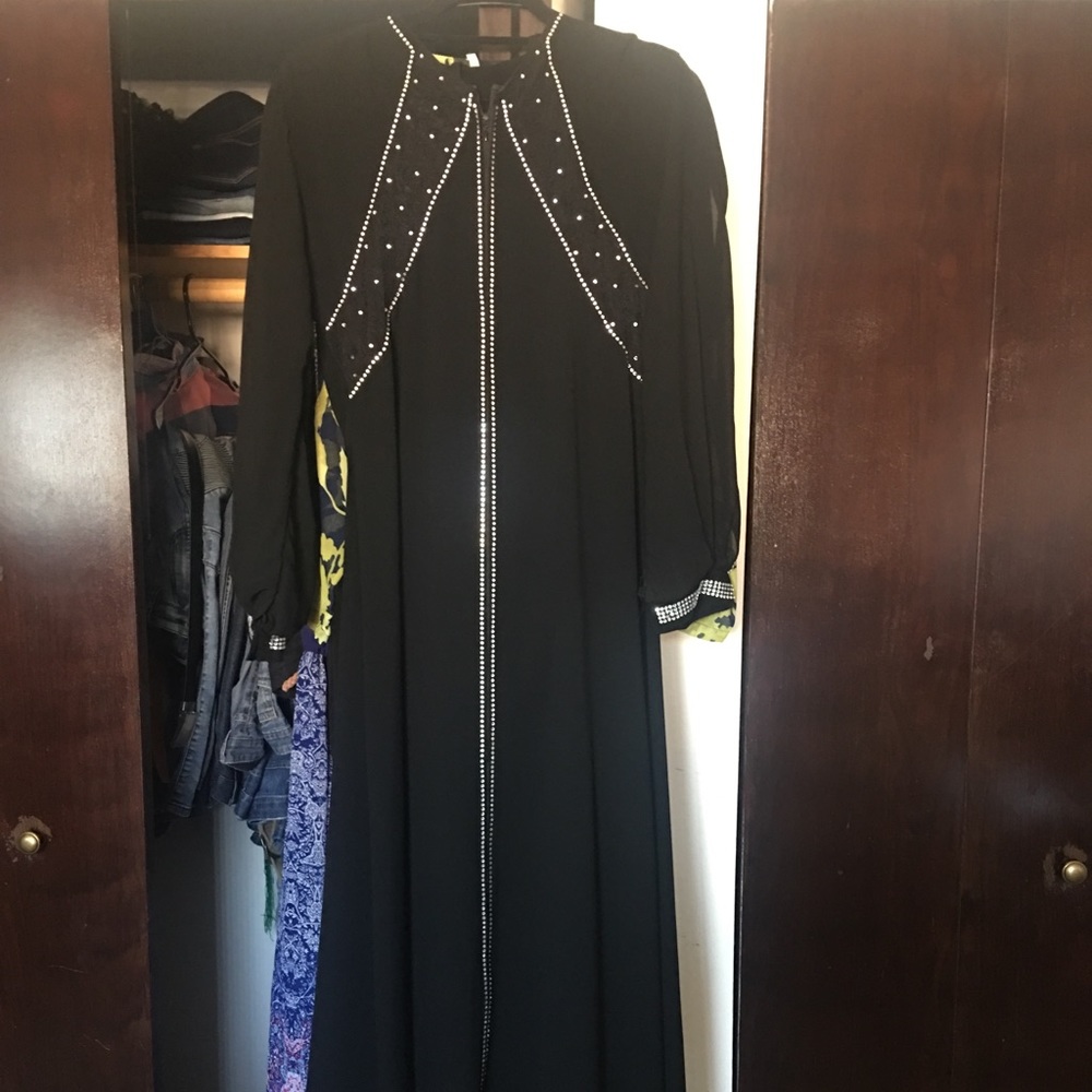 Black Abaya